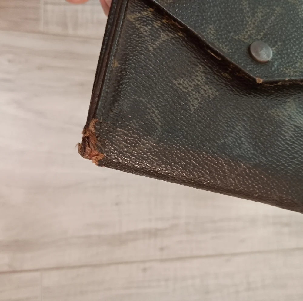 Louis Vuitton W Hook Wallet Monogram Monogram Canvas Authentic